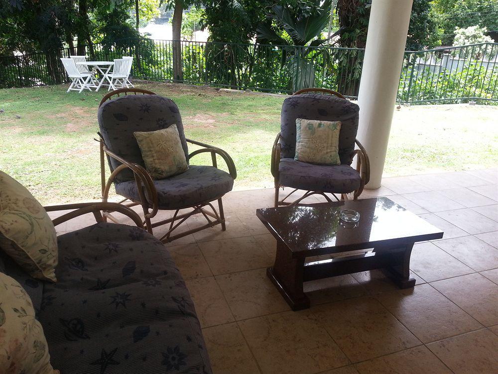 Lime Hill Lodge Anse aux Pins エクステリア 写真